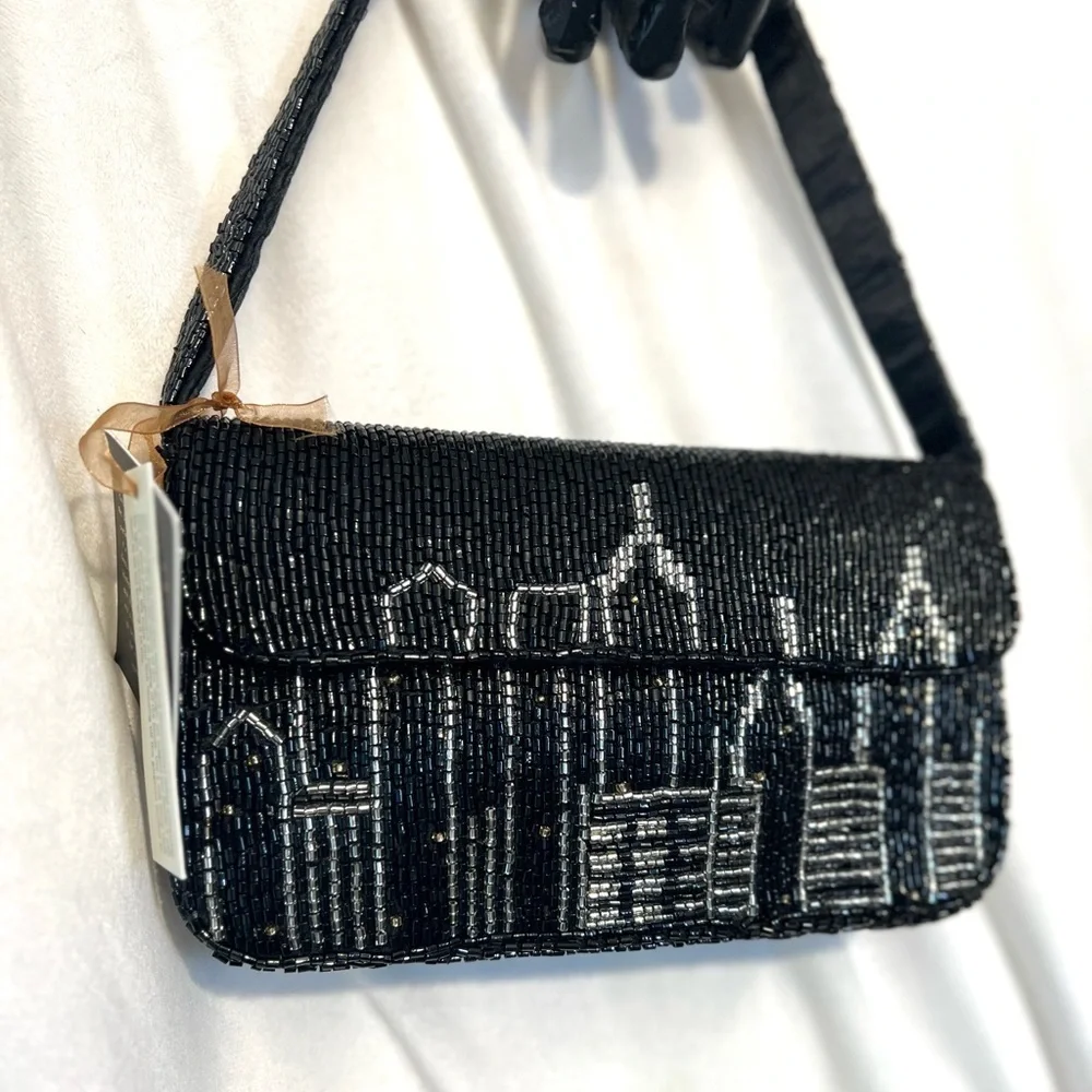 ❤️🖤Made in India, VIRAL City Skyline Beaded Bag🖤❤️NWT